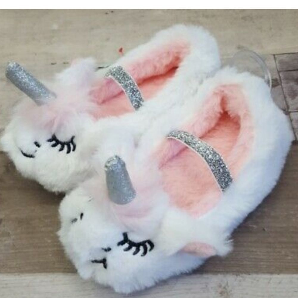 2 pairs of NEW Toddler Girls Unicorn Fuzzy Slippers